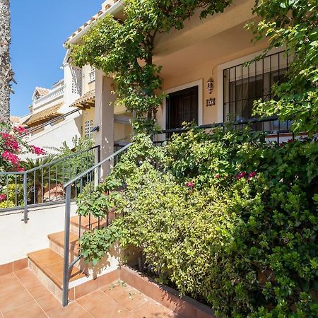 Heads 2 Holiday Homes Apartment Villamartín Extérieur photo