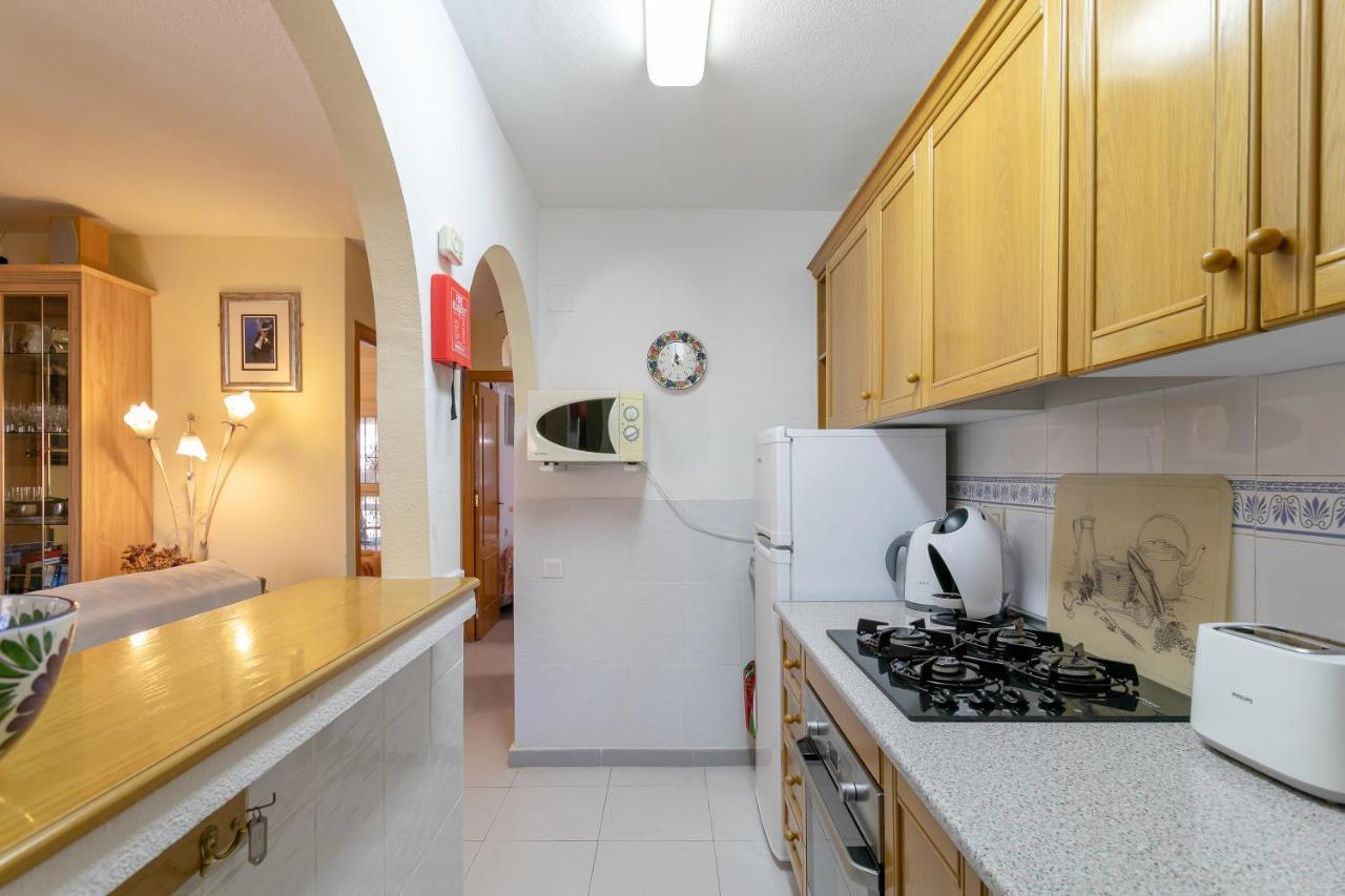 Heads 2 Holiday Homes Apartment Villamartín Extérieur photo