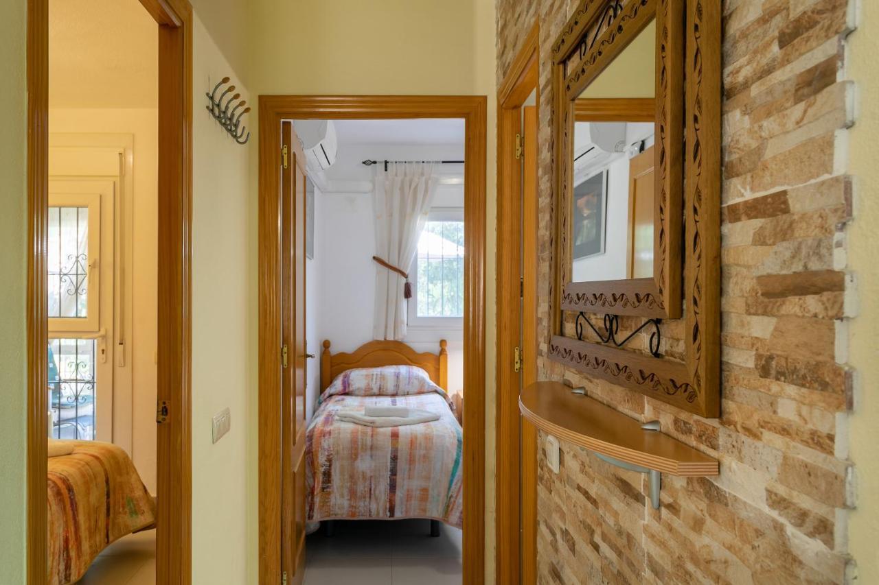 Heads 2 Holiday Homes Apartment Villamartín Extérieur photo